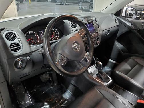 2017 Volkswagen Tiguan 2.0T Wolfsburg Edition
