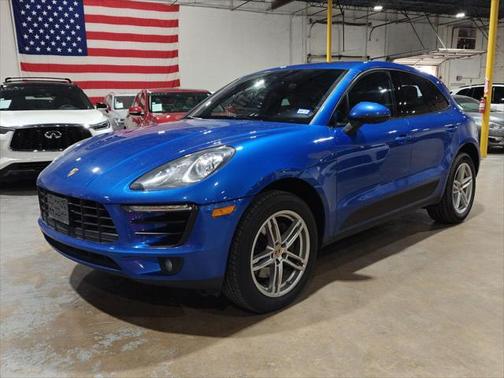 2017 Porsche Macan Base