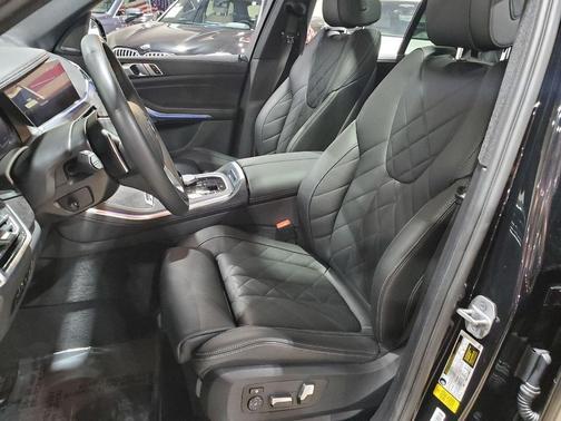 2023 BMW X5 sDrive40i
