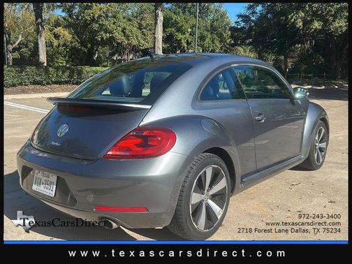 2012 Volkswagen Beetle Base