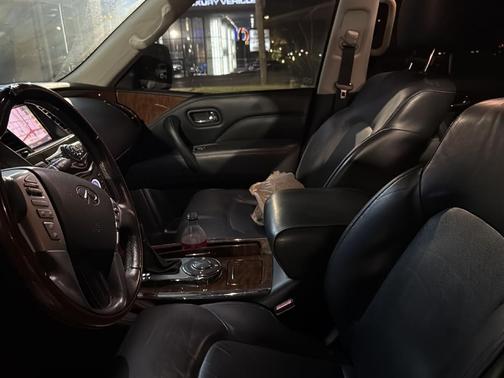 2019 INFINITI QX80 Luxe
