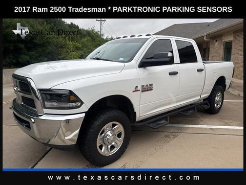 2017 RAM 2500 Tradesman Crew Cab 4x4 6'4' Box