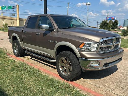2009 Dodge Ram 1500 Laramie Crew Cab