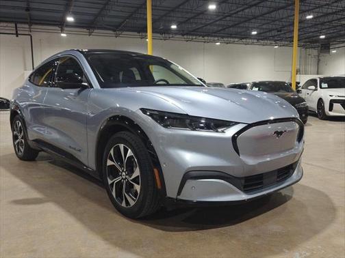 2022 Ford Mustang Mach-E Premium