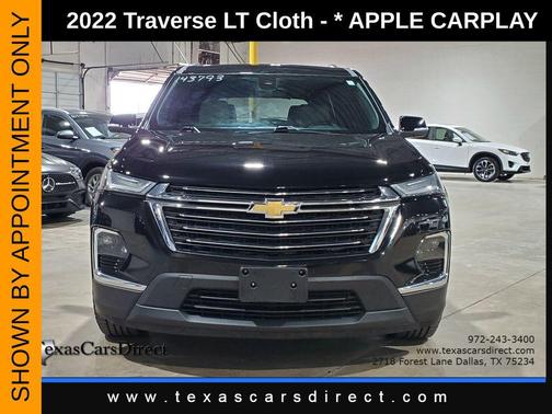 Mosaic Black Metallic 2022 Chevrolet Traverse LT Cloth