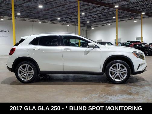2017 Mercedes-Benz GLA 250 Base