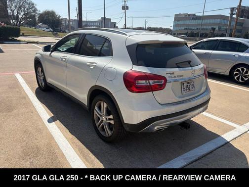 2017 Mercedes-Benz GLA 250 Base