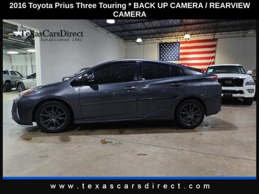 2016 Toyota Prius Three Touring