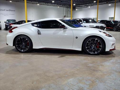 2019 Nissan 370Z NISMO