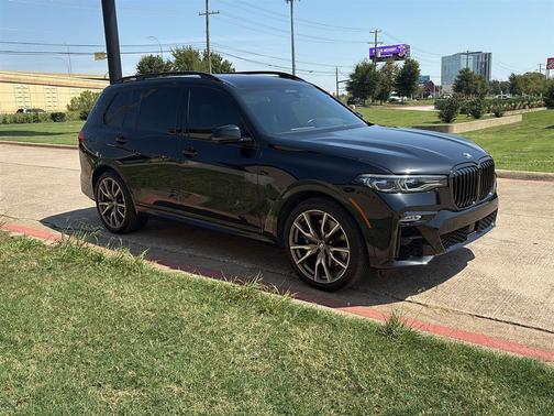 2020 BMW X7 M50i