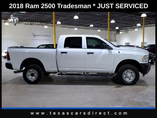 2018 RAM 2500 Tradesman Crew Cab 4x4 6'4' Box