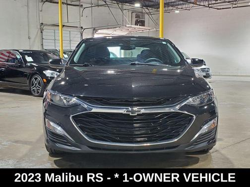 Mosaic Black Metallic 2023 Chevrolet Malibu FWD RS