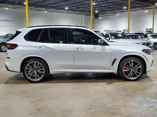 2023 BMW X5 M50i
