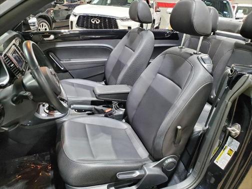 2019 Volkswagen Beetle 2.0T SE