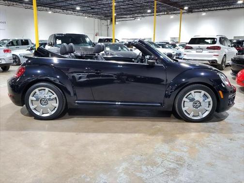 2019 Volkswagen Beetle 2.0T SE