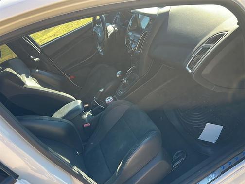 2017 Ford Focus RS Base