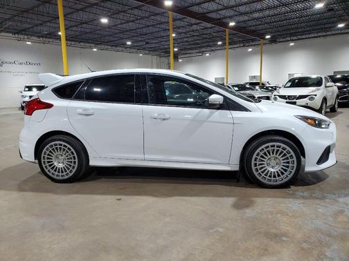 2017 Ford Focus RS Base