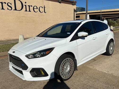 2017 Ford Focus RS Base