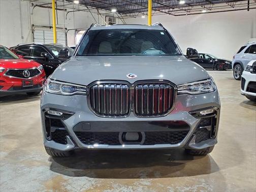 2021 BMW X7 M50i