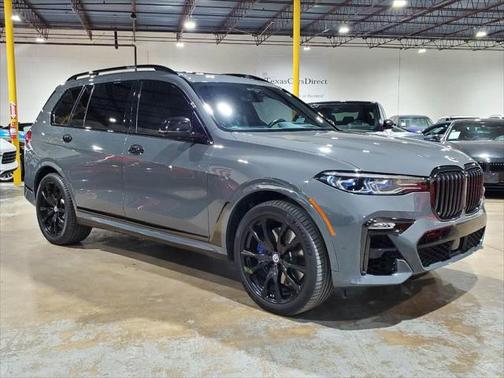 2021 BMW X7 M50i