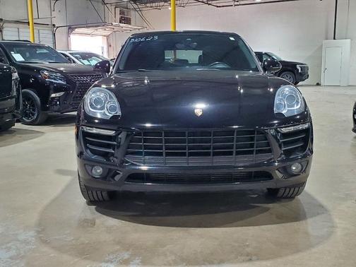 2018 Porsche Macan Base