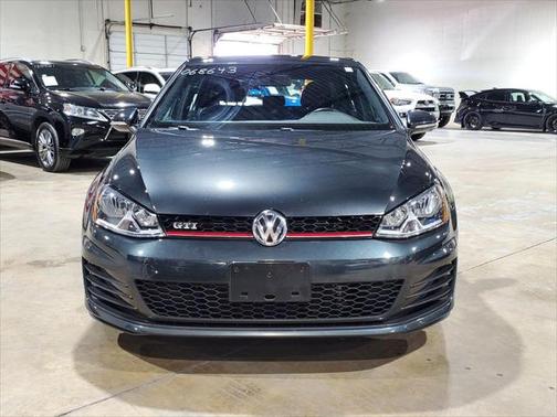 2017 Volkswagen Golf GTI 2.0T S 4-Door