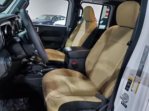 2023 Jeep Gladiator Willys 4x4