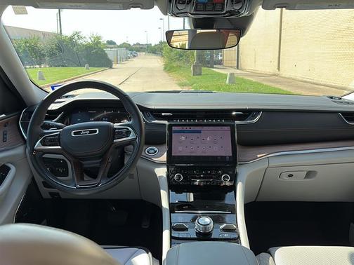2022 Jeep Grand Cherokee 4xe Summit