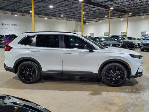 2023 Honda CR-V Hybrid Sport Touring AWD