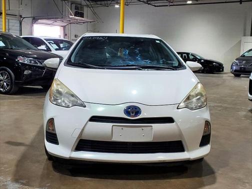 2013 Toyota Prius c Two
