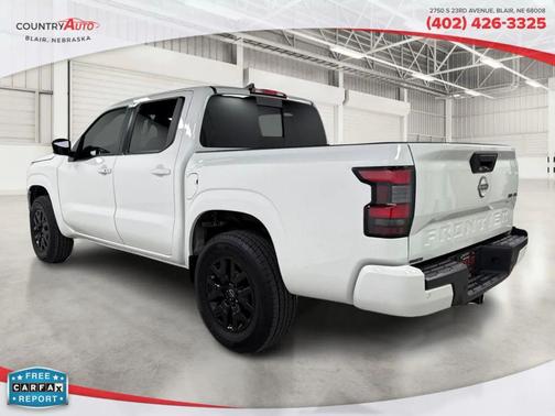 2024 Nissan Frontier SV
