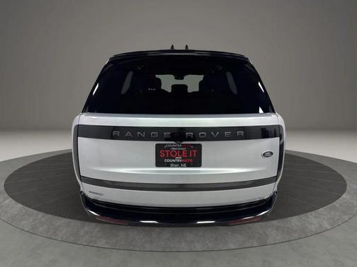 Silver 2023 Land Rover Range Rover P400 SE