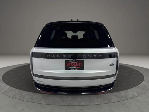 Silver 2023 Land Rover Range Rover P400 SE