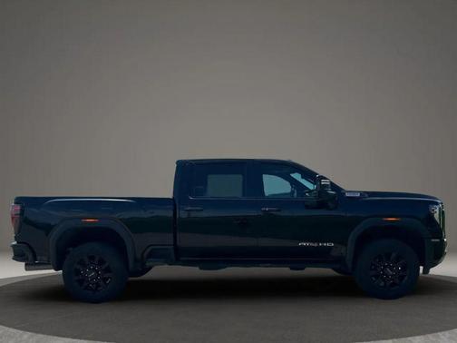 Black 2024 GMC Sierra 2500 AT4