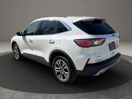 White 2020 Ford Escape SEL