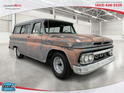1965 GMC Suburban 