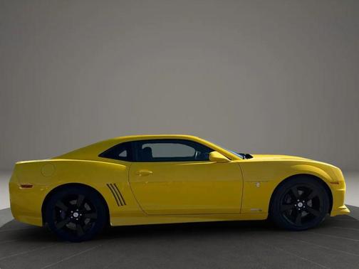 Yellow 2010 Chevrolet Camaro 2SS