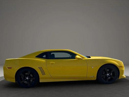 Yellow 2010 Chevrolet Camaro 2SS