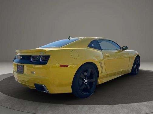 Yellow 2010 Chevrolet Camaro 2SS