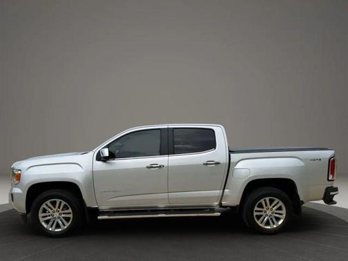 Silver 2018 GMC Canyon SLT