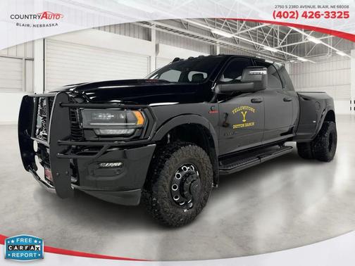 2024 RAM 3500 Limited Mega Cab 4x4 6'4' Box