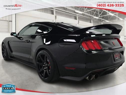 2016 Ford Shelby GT350R Base