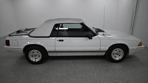 1992 Ford Mustang LX