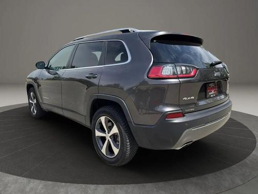 Gray 2020 Jeep Cherokee Limited