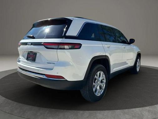 White 2023 Jeep Grand Cherokee Limited