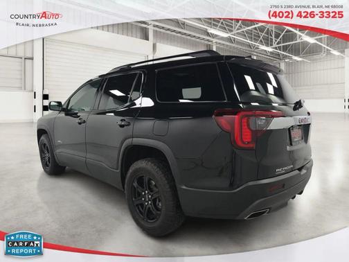 2023 GMC Acadia AWD AT4