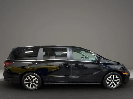 Black 2025 Honda Odyssey EX-L