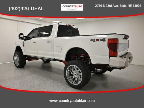 Photo 2 of 49 of 2022 Ford F-250 Limited