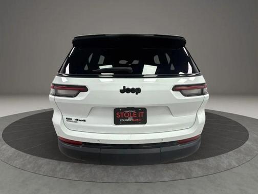 White 2023 Jeep Grand Cherokee L Altitude