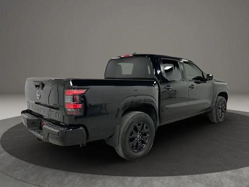 Black 2023 Nissan Frontier SV